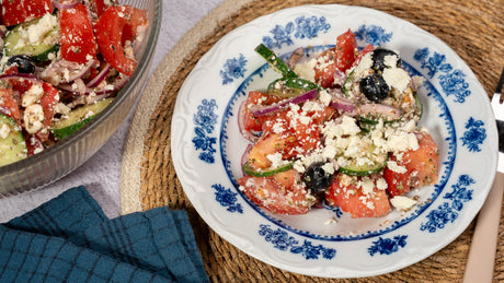Salata greceasca cu oregano