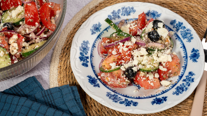 Salata greceasca cu oregano