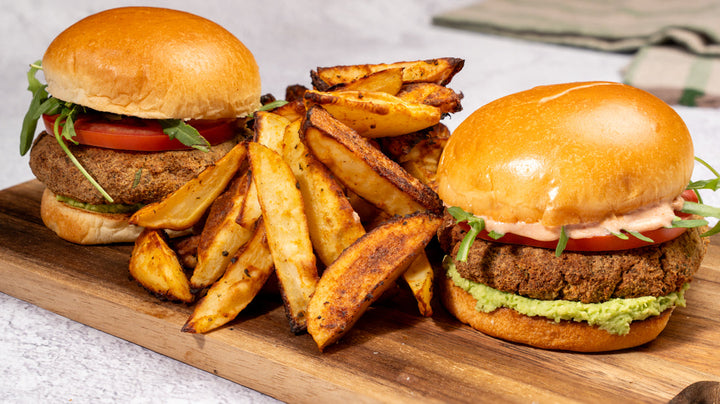 Burger vegan cu cartofi wedges