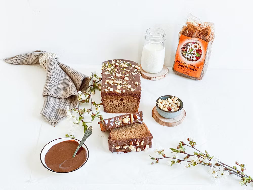 Chec delicios cu nougat, faina de migdale si mix de nuci