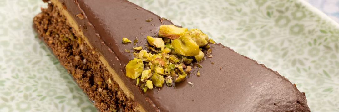 Tarta de ciocolata cu fistic
